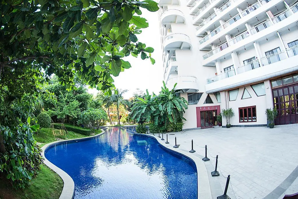 February Sea Seaview Hotel 싼야 3*,  중국