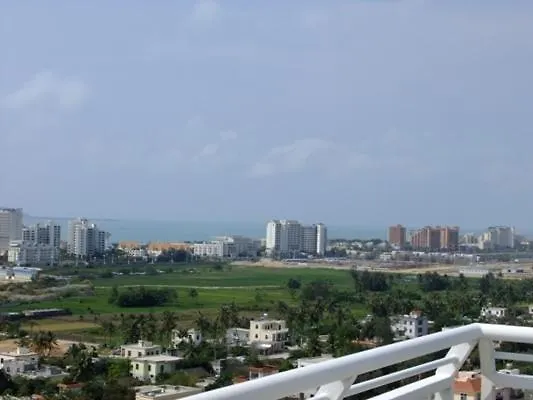 ***  February Sea Seaview Hotel 싼야 중국