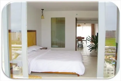 February Sea Seaview Hotel 싼야